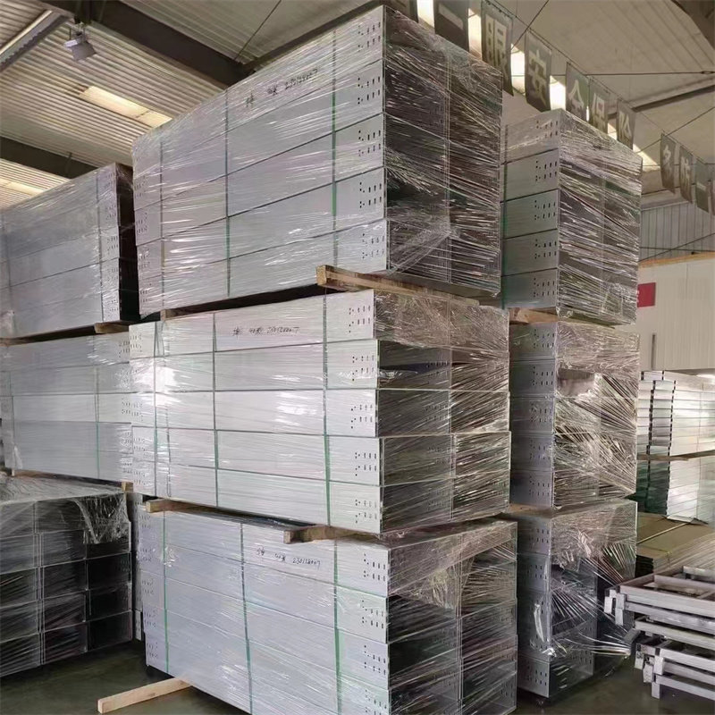 防火喷塑电缆桥架